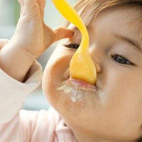 Sữa chua cho trẻ: 'Thuốc quý' phải dùng đúng