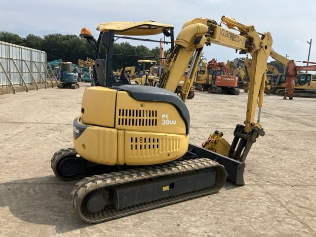 Komatsu PC30UU-5 19300 (máy xúc)