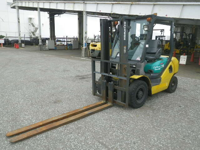 Xe nâng komatsu số sàn FD25W-16-700349