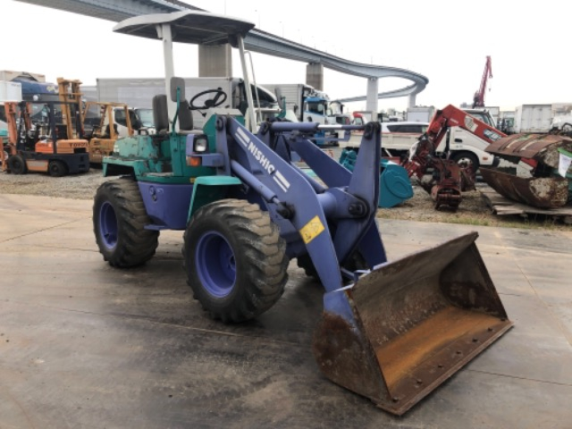 Xúc lật mini Komatsu WA40-3EO-20411