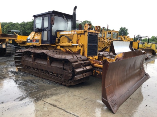 Máy ủi Komatsu D50P-18-83007