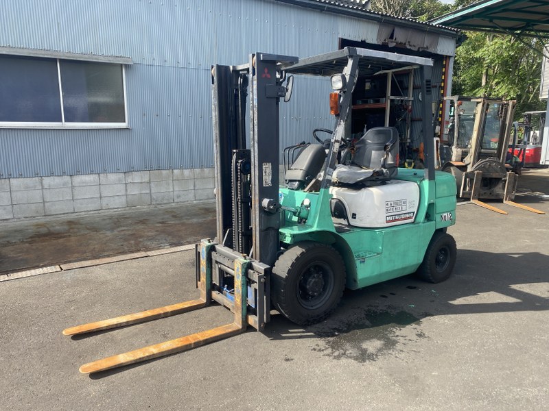 Misubishi FD25T-22182 số tự động chui công dịch giá.