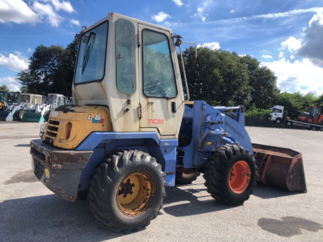 Xúc lật mini TCM L6-2-05038