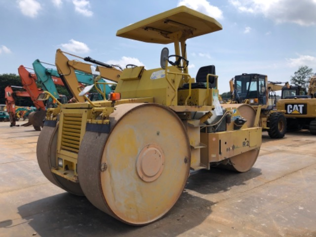 Lu ba bánh thép hiệu Sakai R2-3003