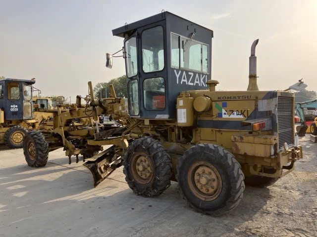 Máy san GD405A-1-50171