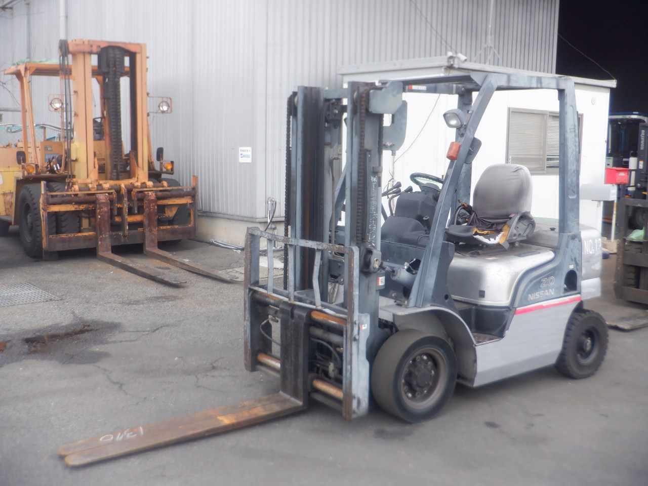 Nissan YL02A20-005660