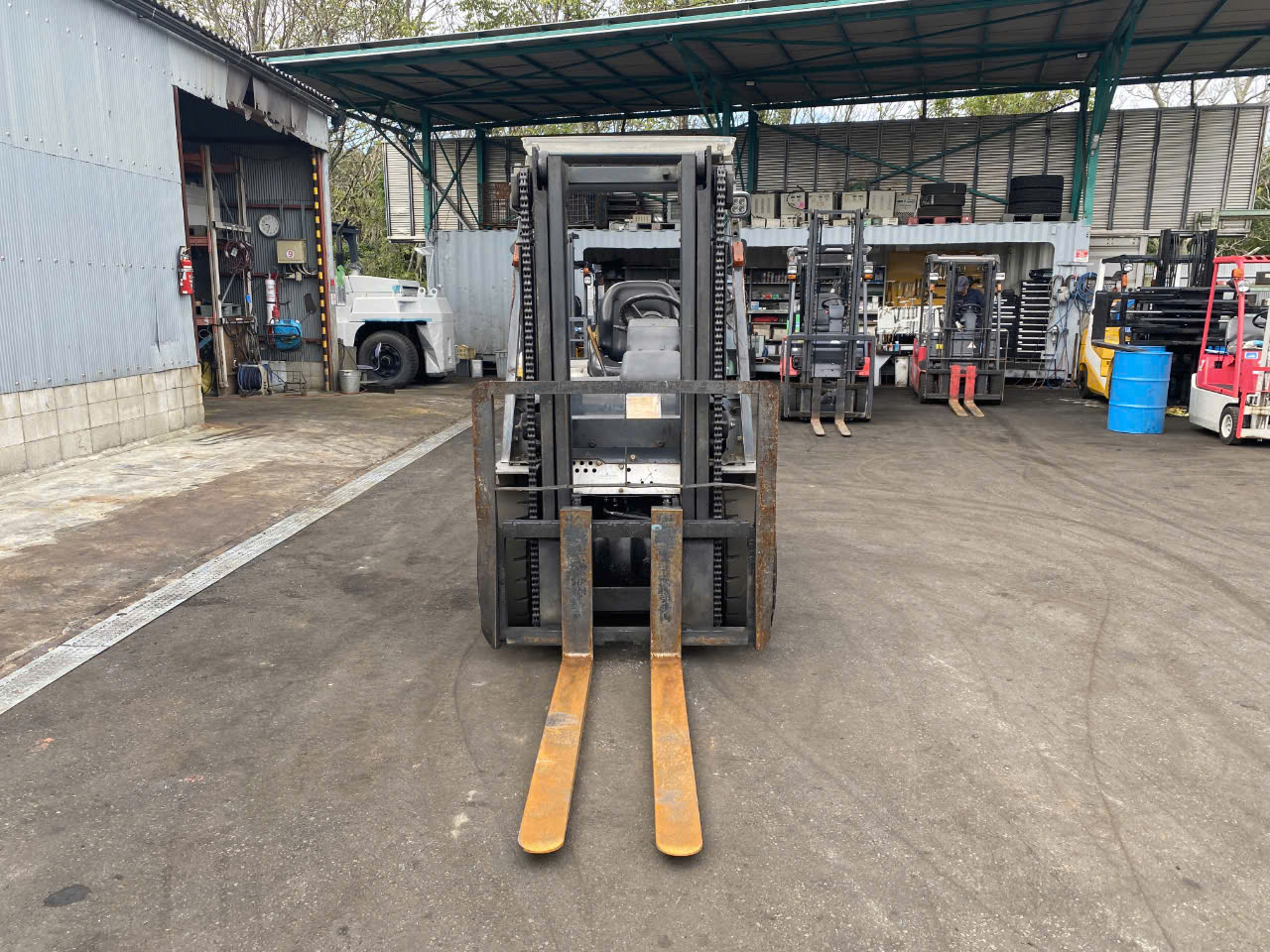 Nissan SB-YGL02/YGL02-000865