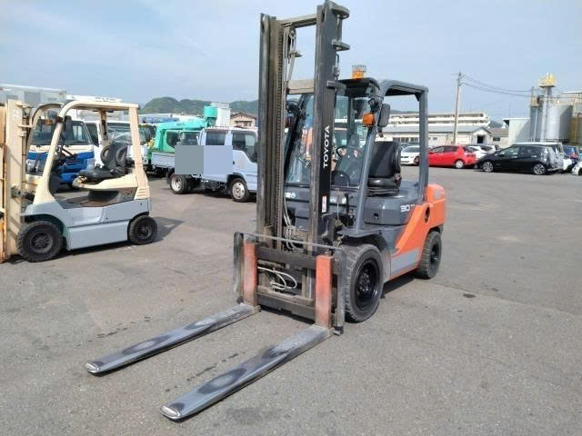 Toyota 02-8FD30/A8FDJ3563494