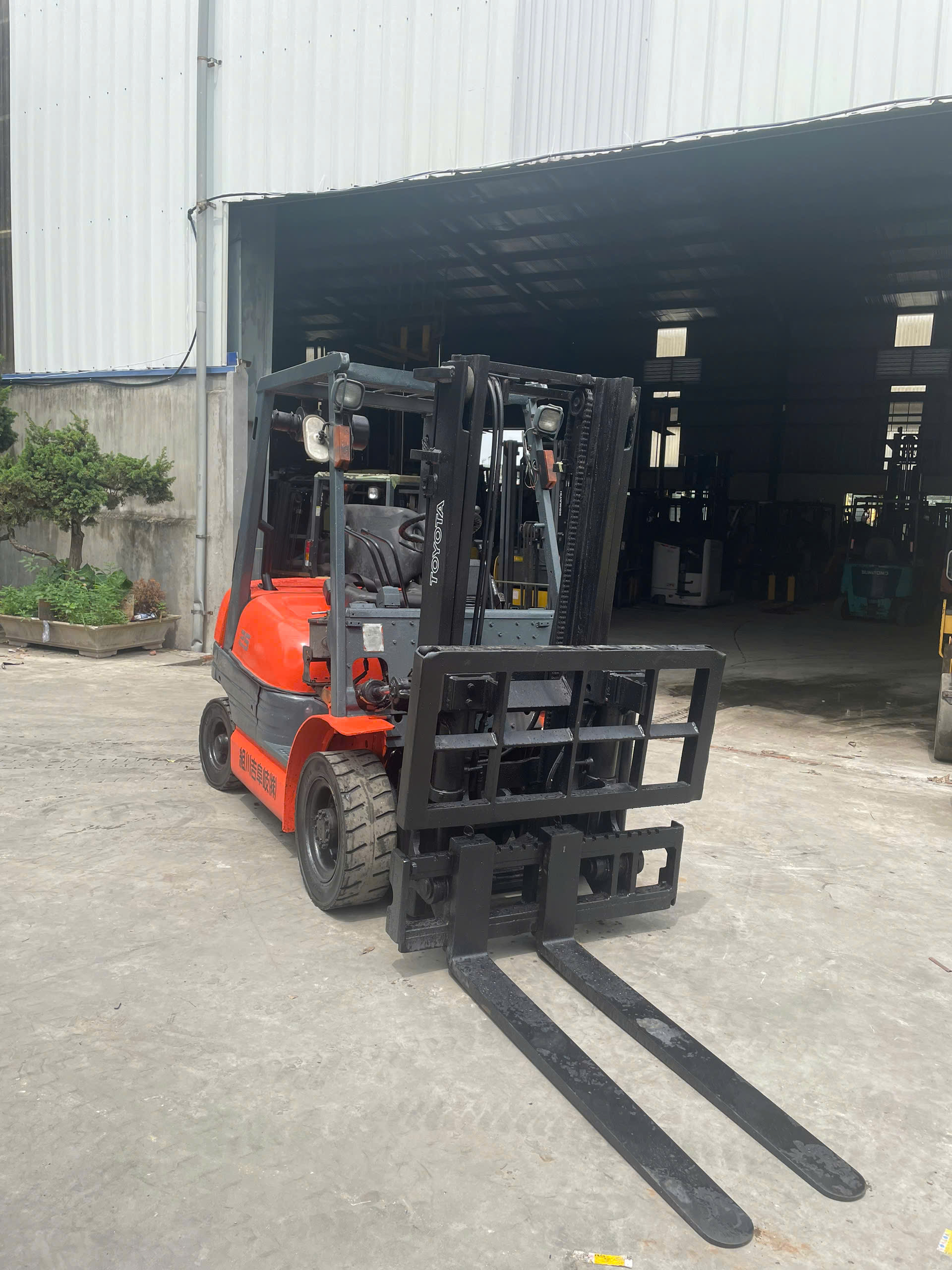 Toyota 02-6FD25/6FD25-38651