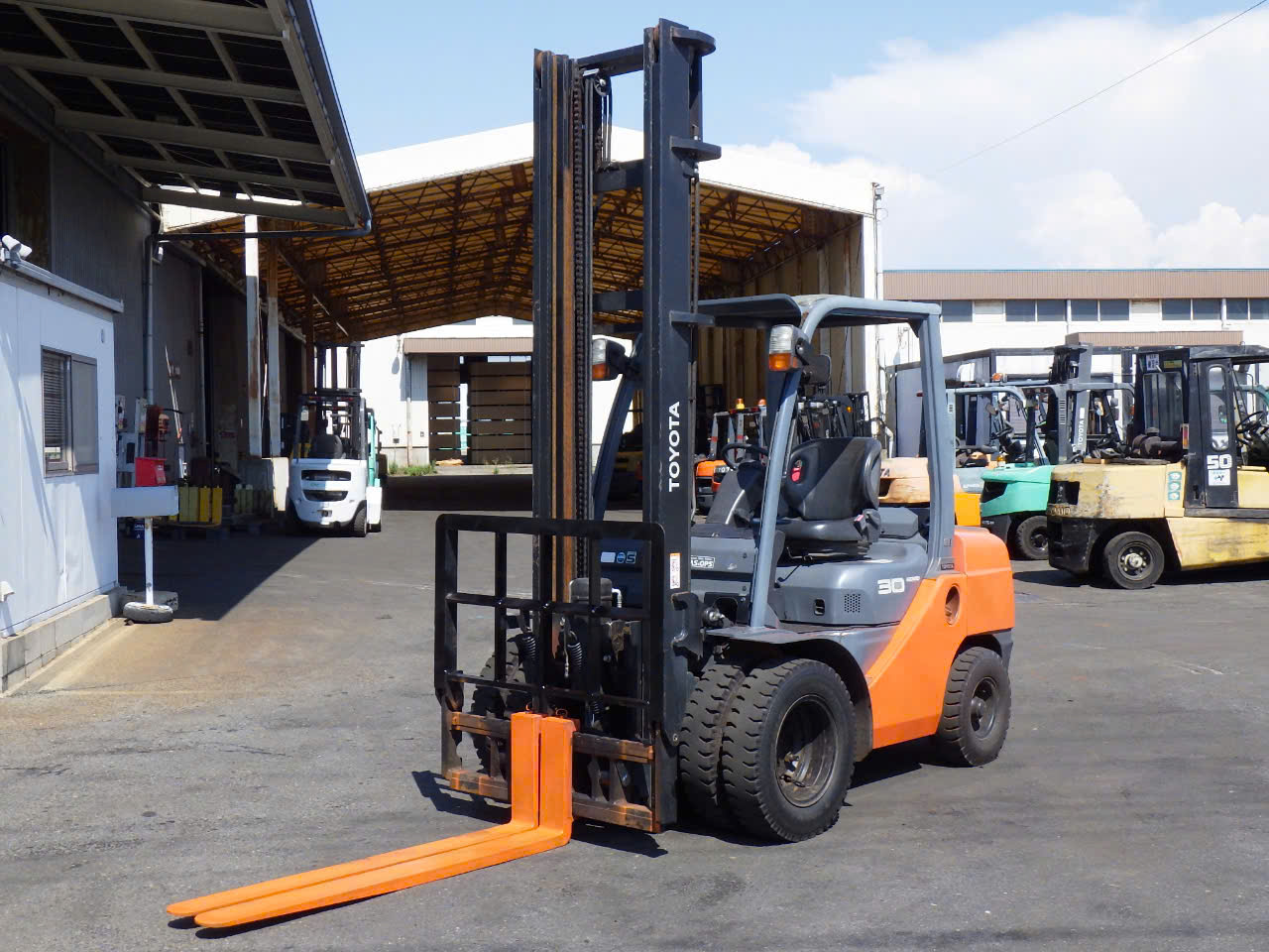 Toyota 02-8FD30/A8FDJ35-64747