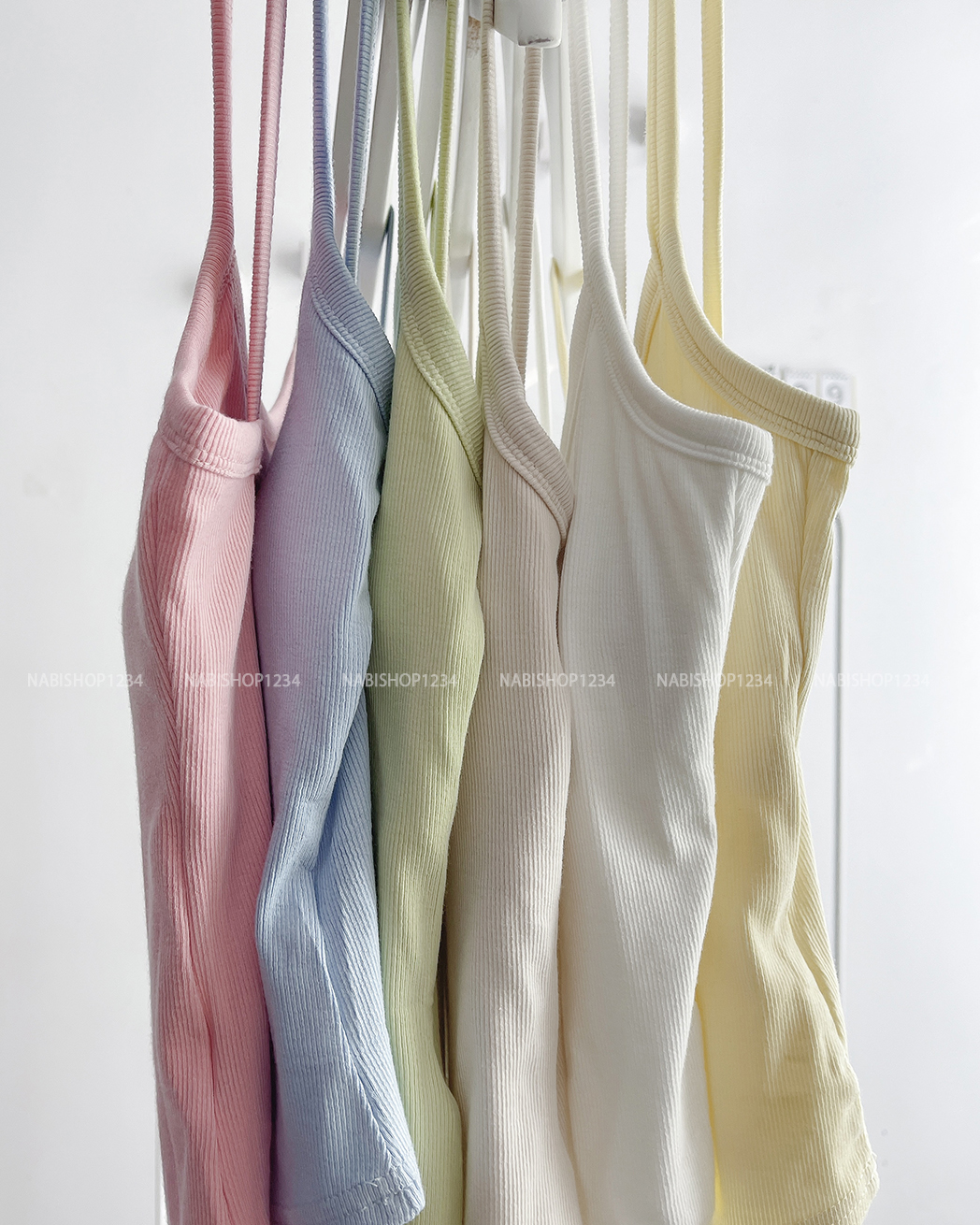 Áo Croptop Số 109-A 9099 2 Dây Thun Gân