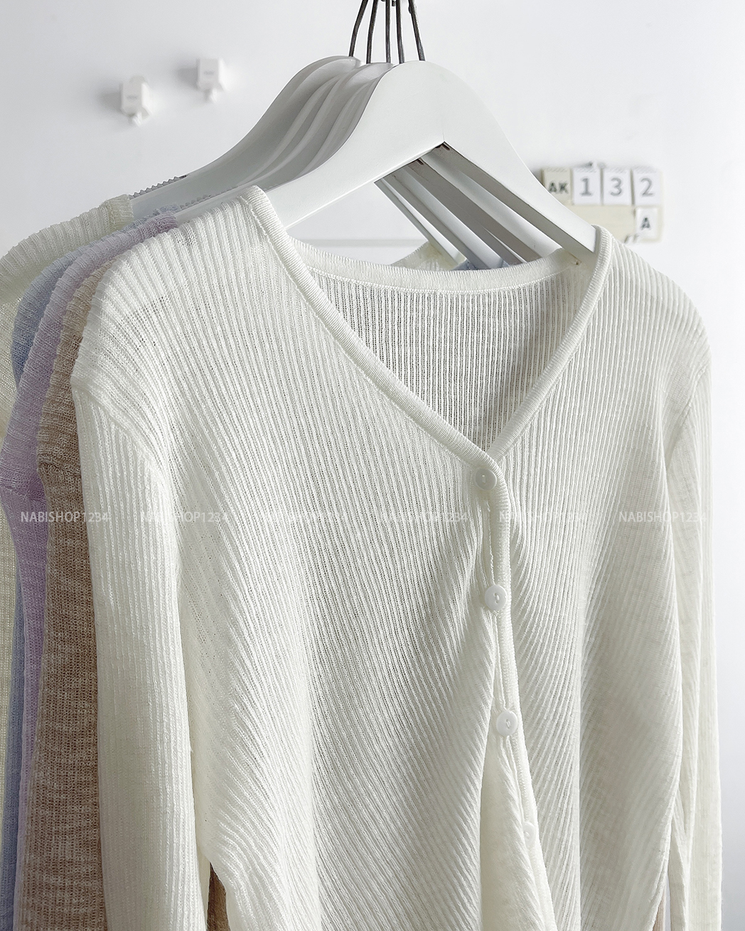 (S20%) Áo Khoác Số 132-A Cardigan Lửng Cổ V
