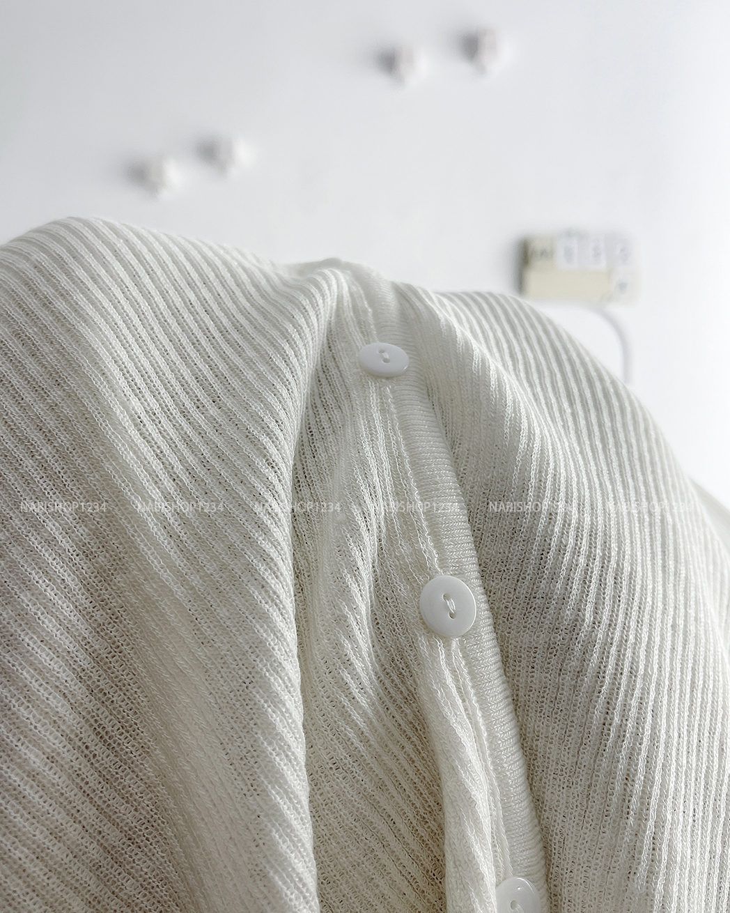 (S20%) Áo Khoác Số 132-A Cardigan Lửng Cổ V