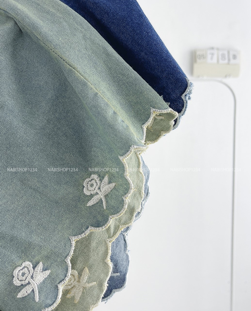 (S20%) Quần Short Số 78-D 1027 Ngố Lai Thêu Hoa