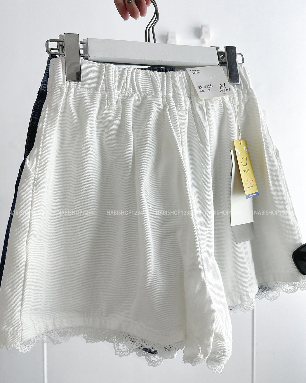 Quần Short Số 88-B 3918 Chun Sau Ren Nơ