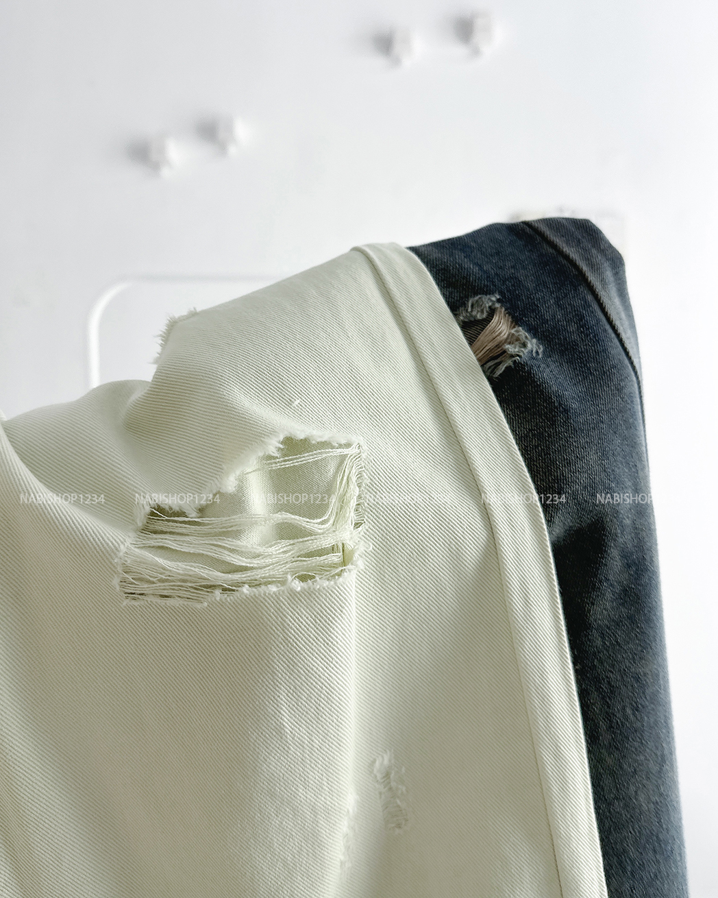 (S20%) Quần Jean Số 125-B 1306 OR Rách 2 Gối