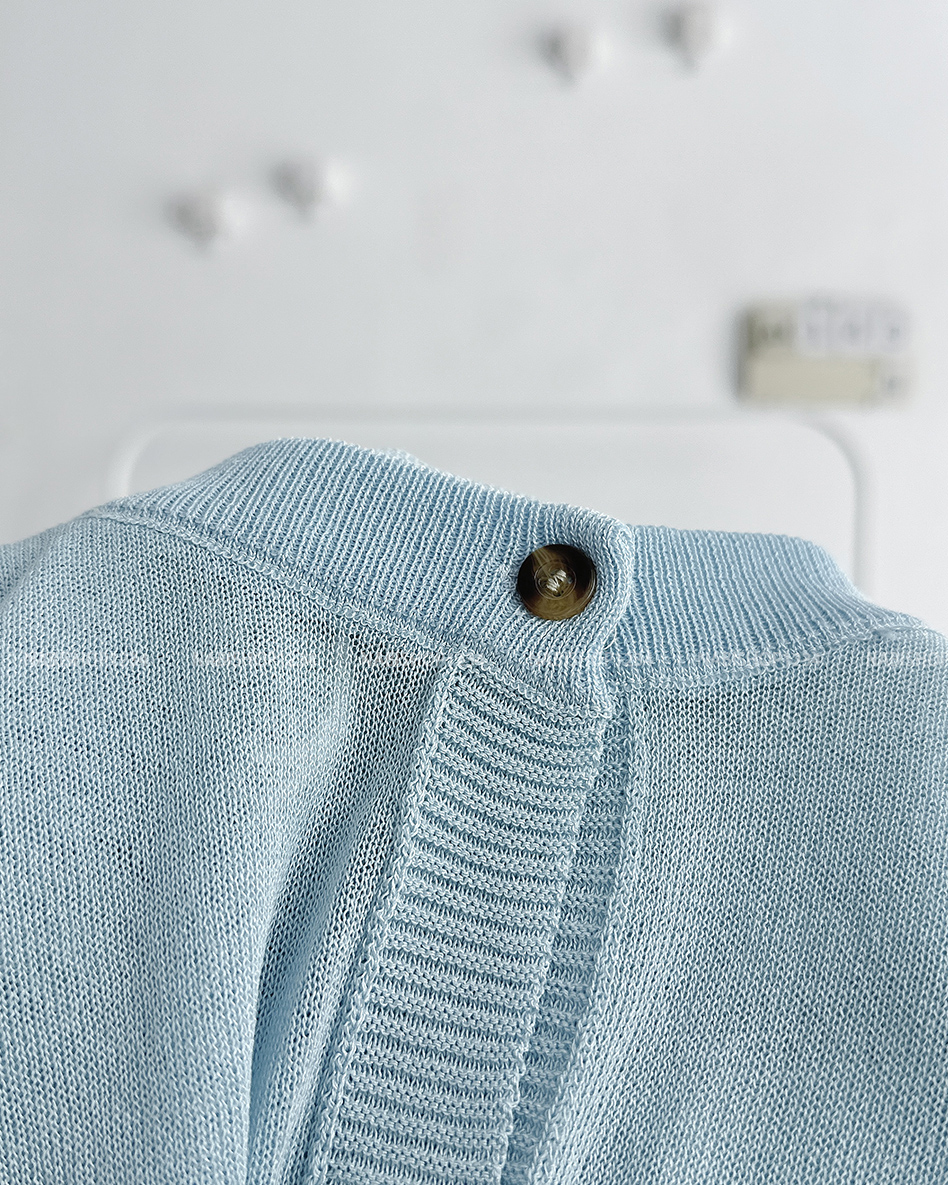 (S20%) Áo Khoác Số 143-U Cardigan Len Thêu Nơ Sau