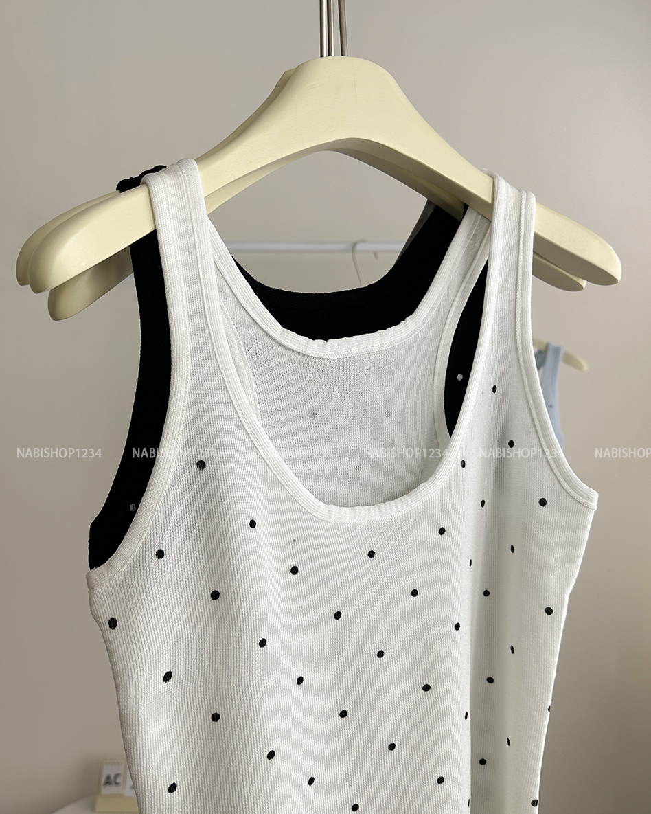 (S30%) Áo Croptop Số 135-B 3 Lỗ Chấm Bi