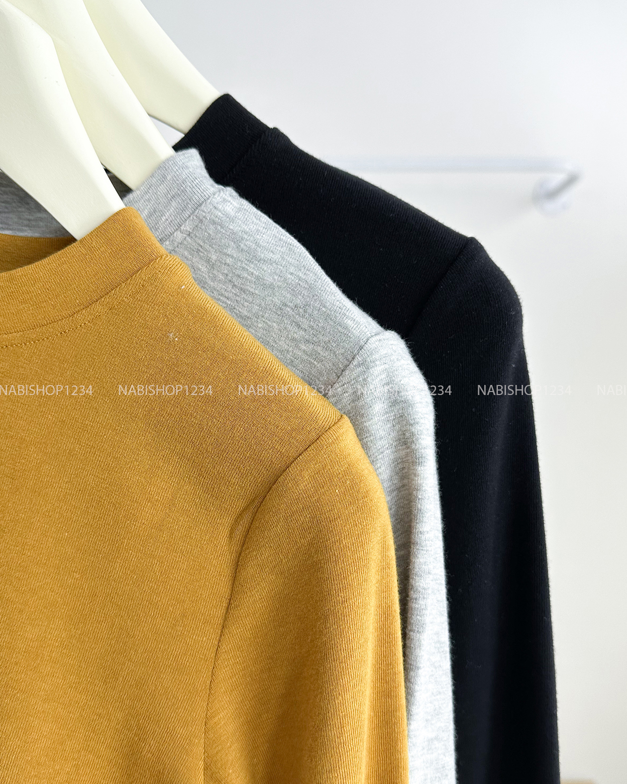 Áo Croptop Số 158-B 927 TD Trơn