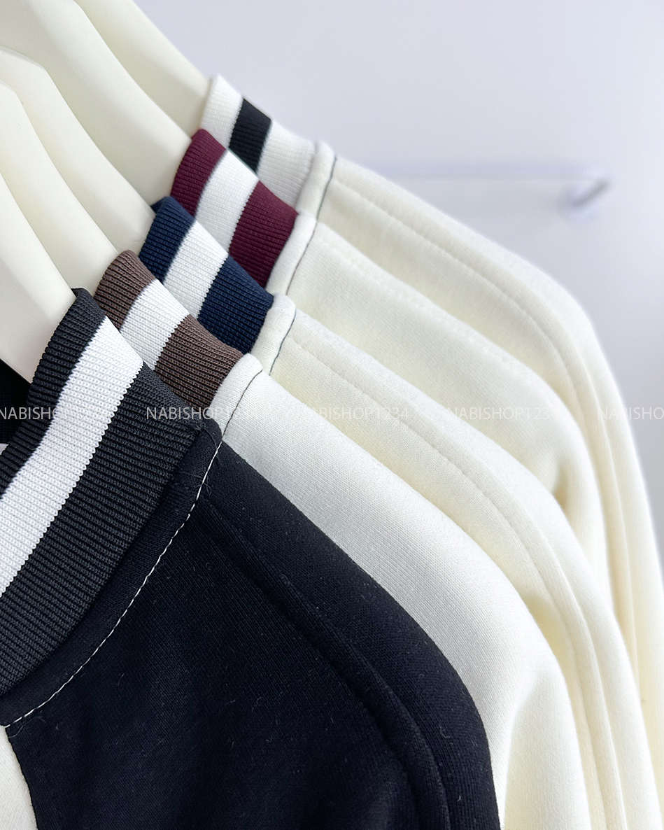 Áo Khoác Số 210-M Bomber Chữ Lưng Rest