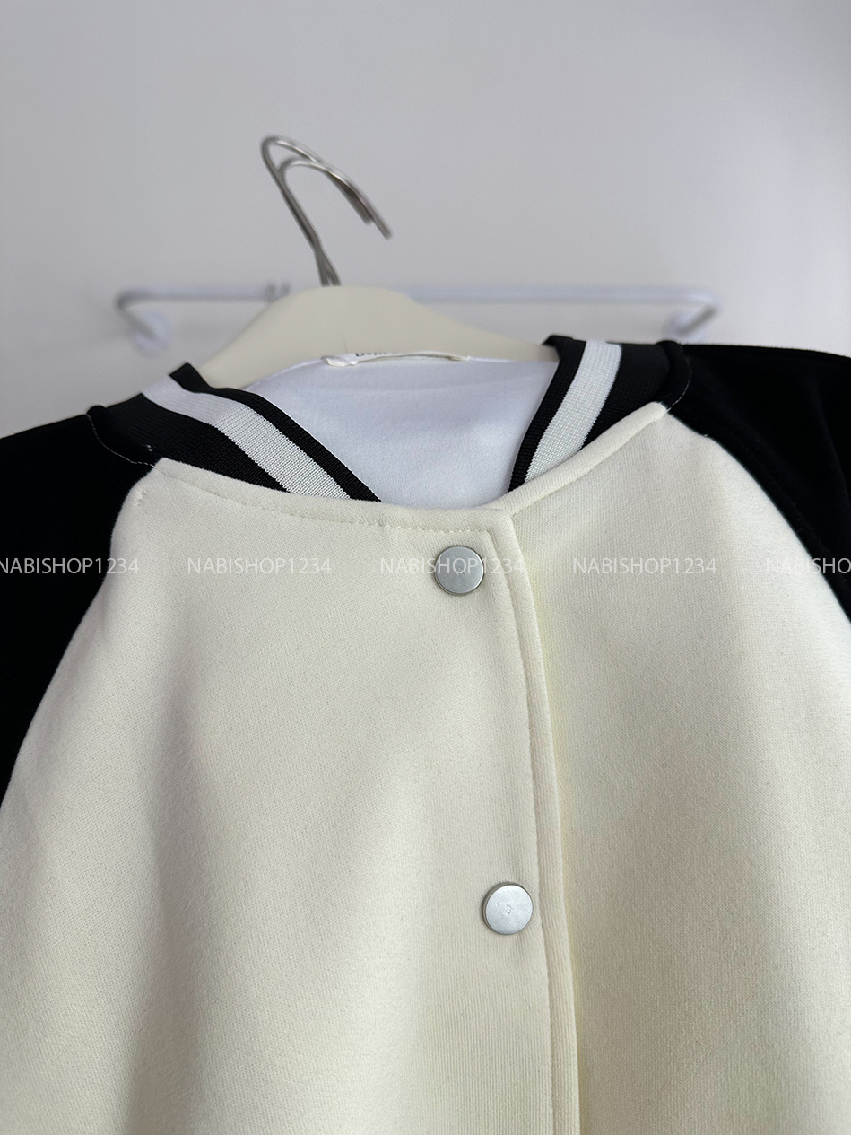 Áo Khoác Số 210-M Bomber Chữ Lưng Rest