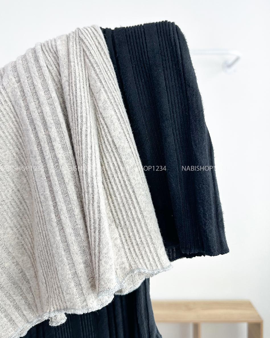 (S50%) Váy Số 134-U 2 Dây Gân Kèm Cardigan