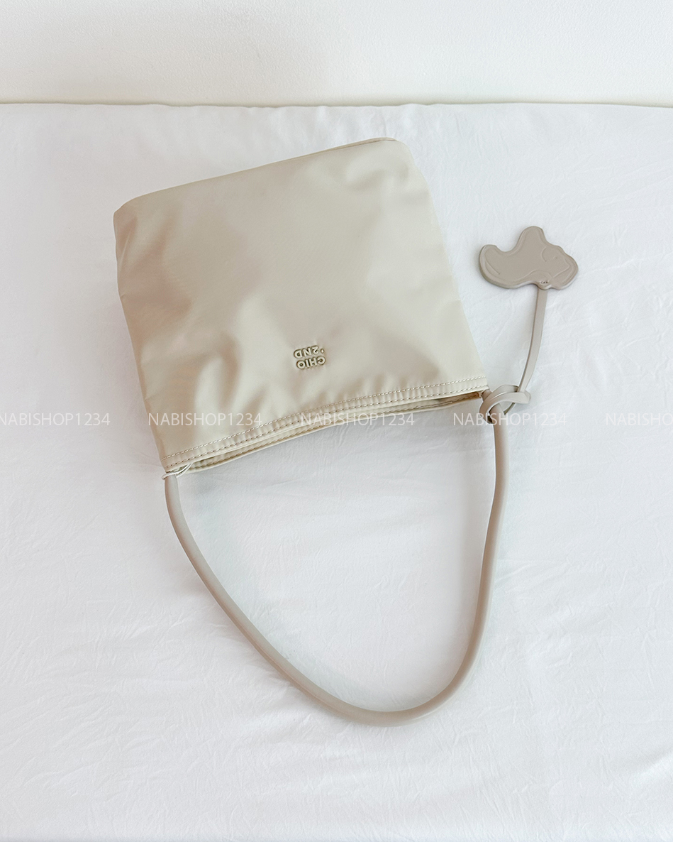 (S30%) Túi Số 70-H Dù Kẹp Nách CHIO