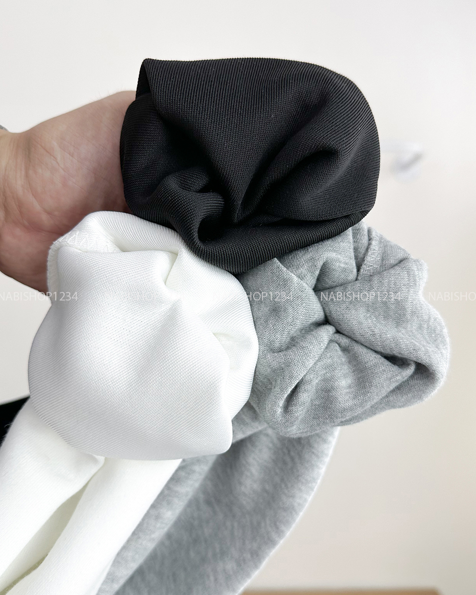 Áo Khoác Số 202-A Sweater Hình Mickey