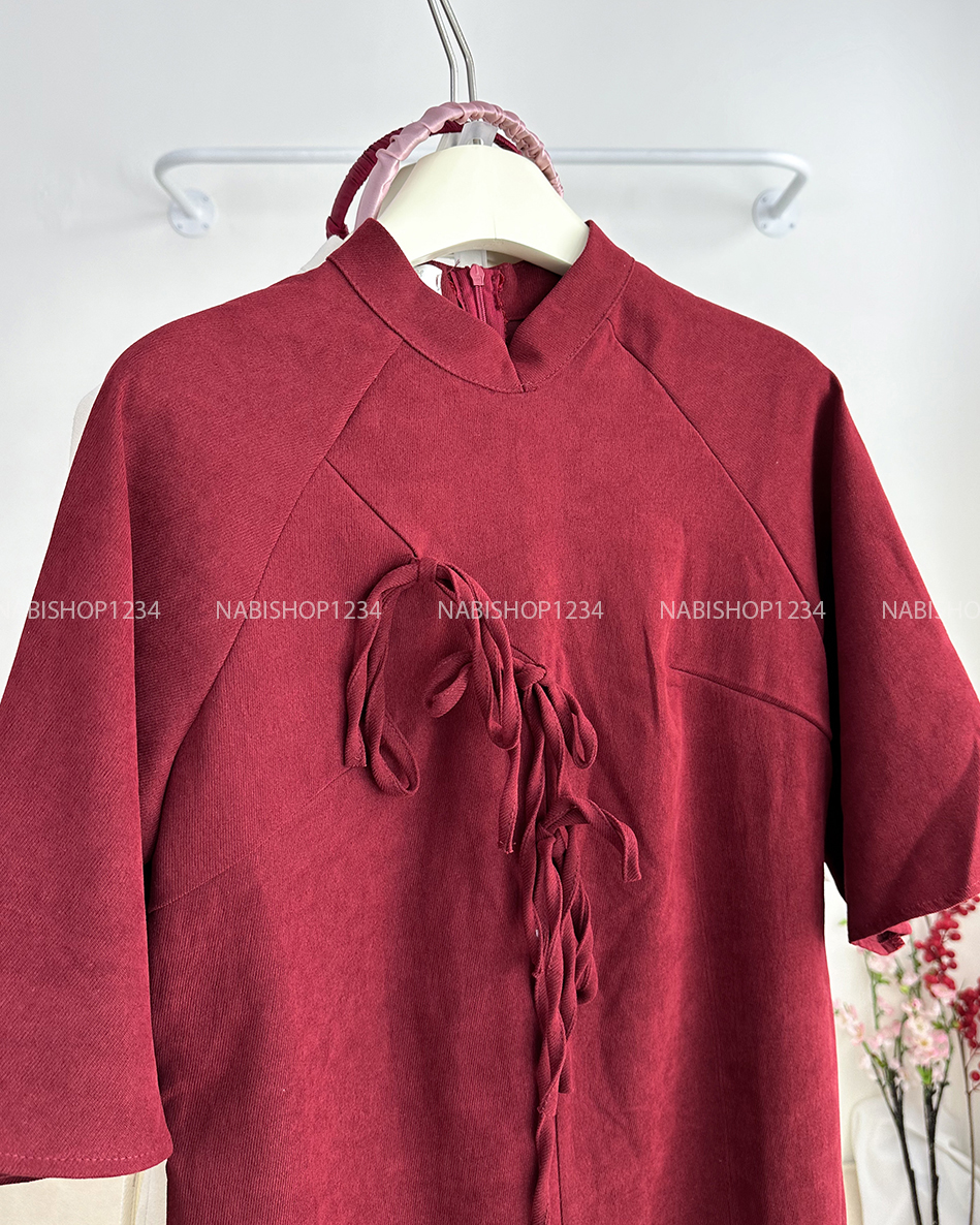 Áo Dài Số 11-C Chéo Xẻ Tà 3 Nơ + Cài