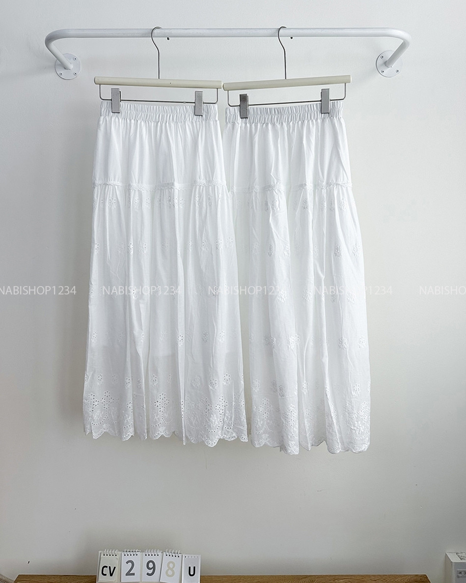 Chân Váy Số 298-U 8810 Dài Hoa Nổi