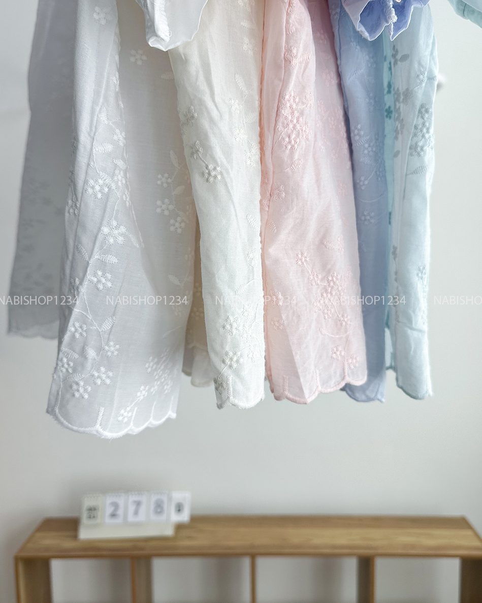 Áo Kiểu Số 278-D Cổ V Viền Hoa Nổi