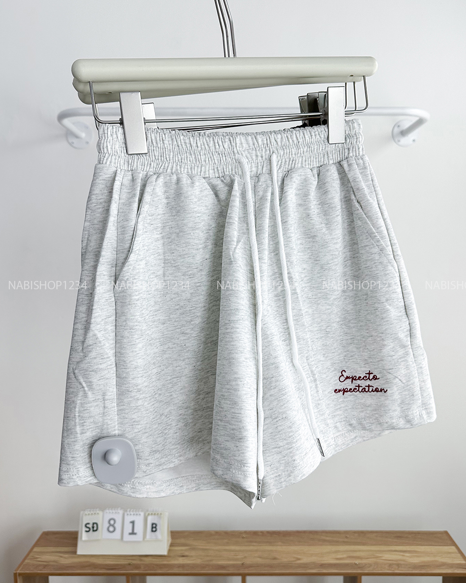 Set Đồ Số 81-B Thêu Chữ Expecte + Short
