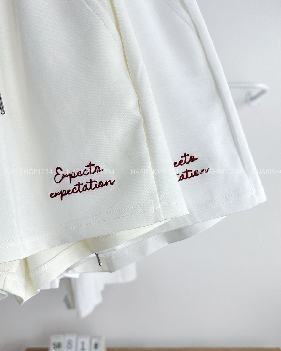 Set Đồ Số 81-B Thêu Chữ Expecte + Short