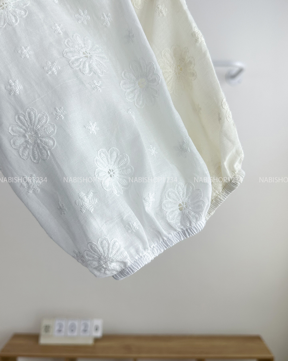 Áo Kiểu 202-D 6062 Tay Phồng Hoa Nổi