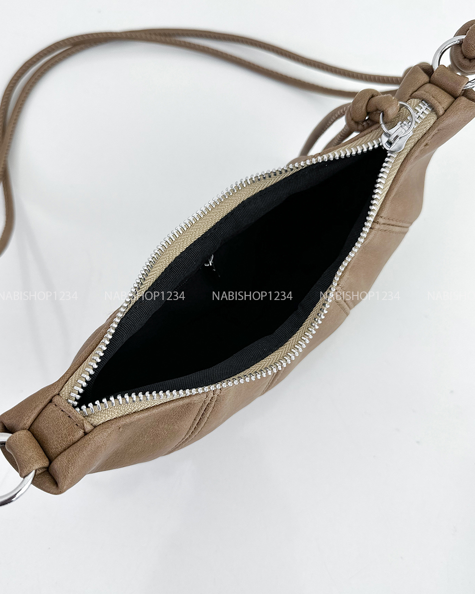 Túi Số 122-H 2630 Da Đeo Chéo Sừng Bò