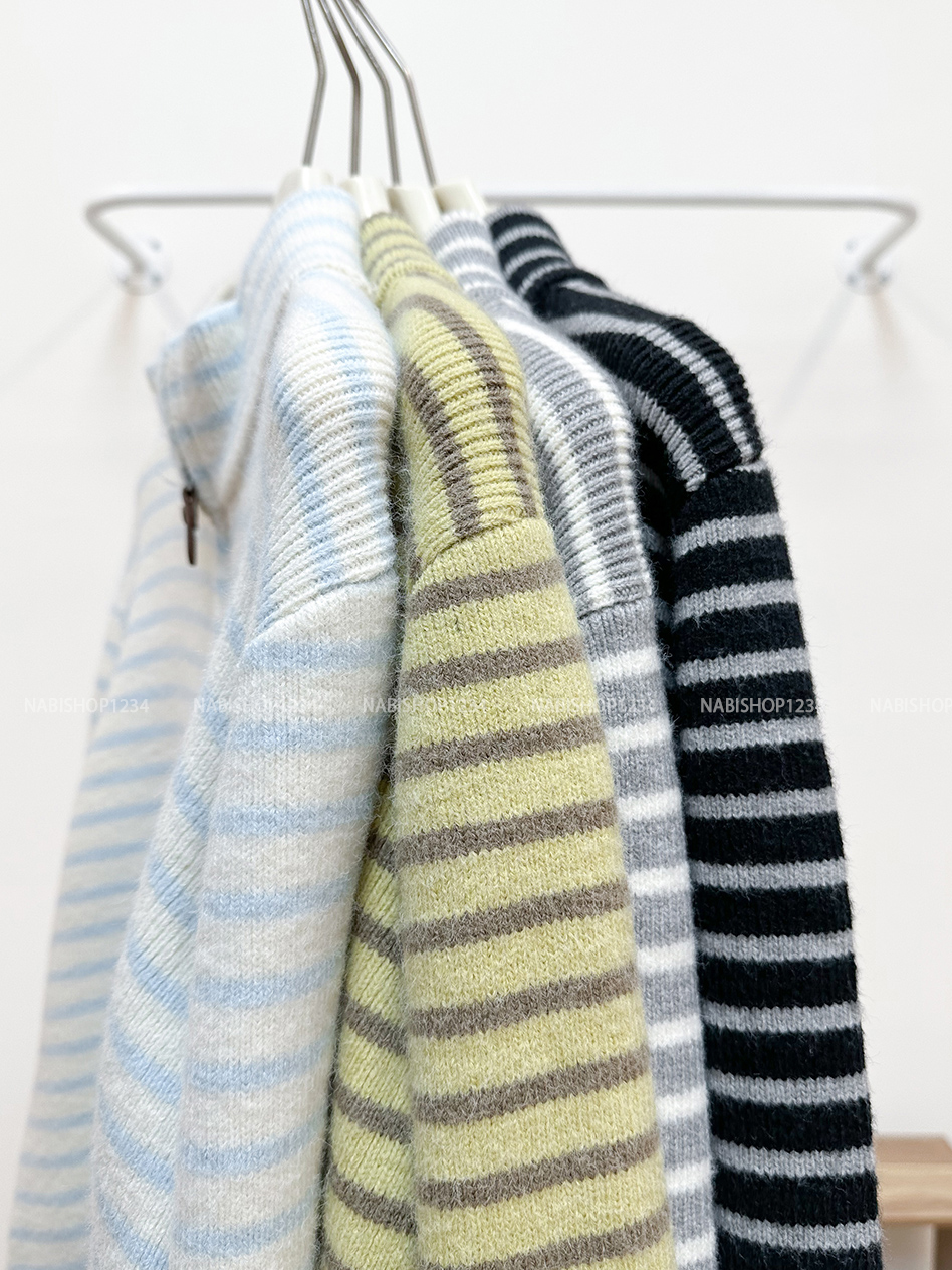 Áo Khoác Số 330-D Cổ Trụ Sọc Ngang