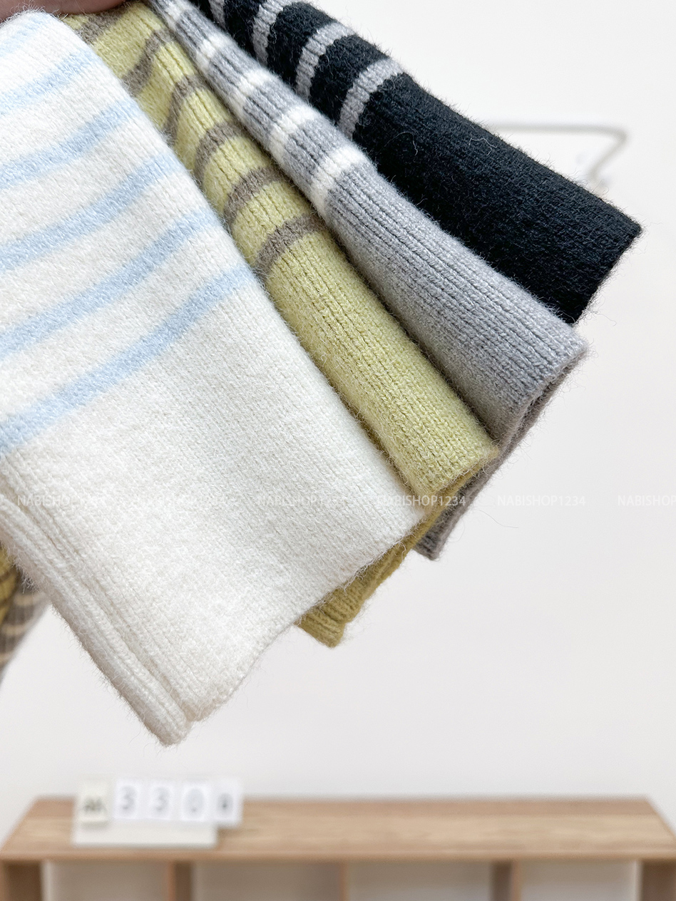 Áo Khoác Số 330-D Cổ Trụ Sọc Ngang