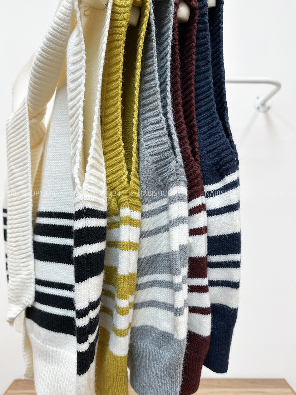 Áo Khoác Số 340-A Gile Kẻ Liền Khăn