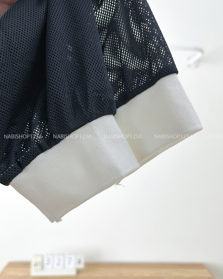 Áo Thun Số 327-B 7178 TD Cổ V Lưới 95