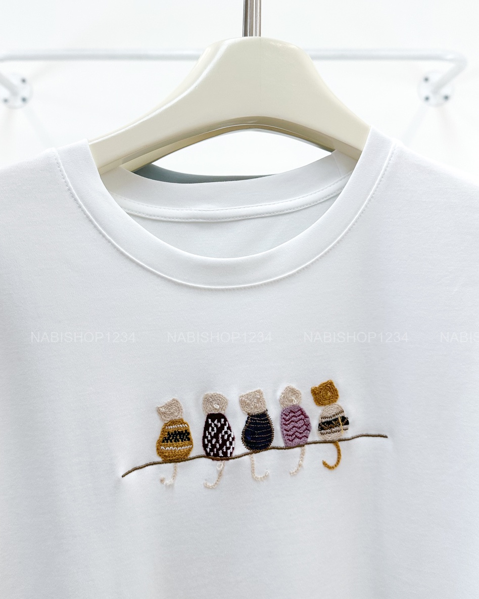 Áo Thun Số 369-B 9546 TN Thêu Mèo