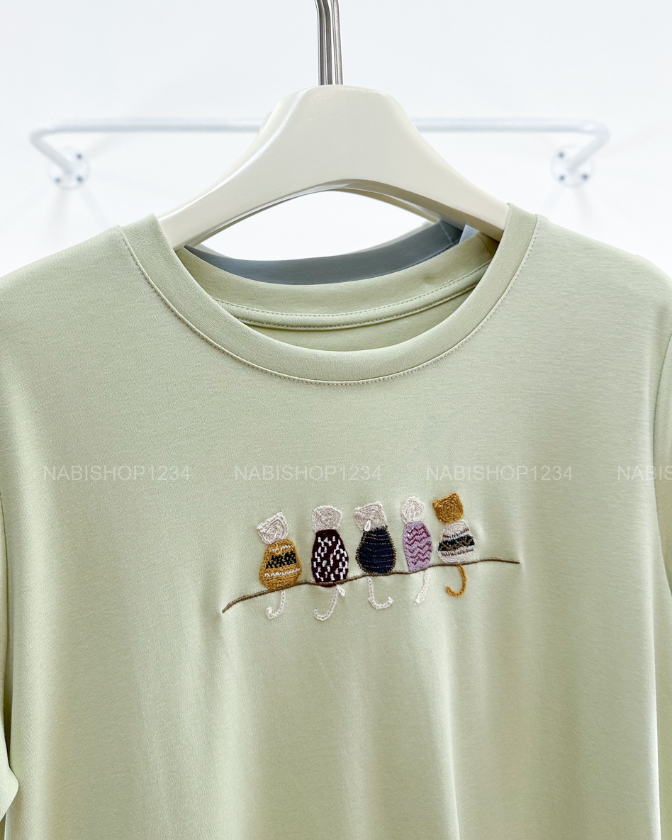 Áo Thun Số 369-B 9546 TN Thêu Mèo