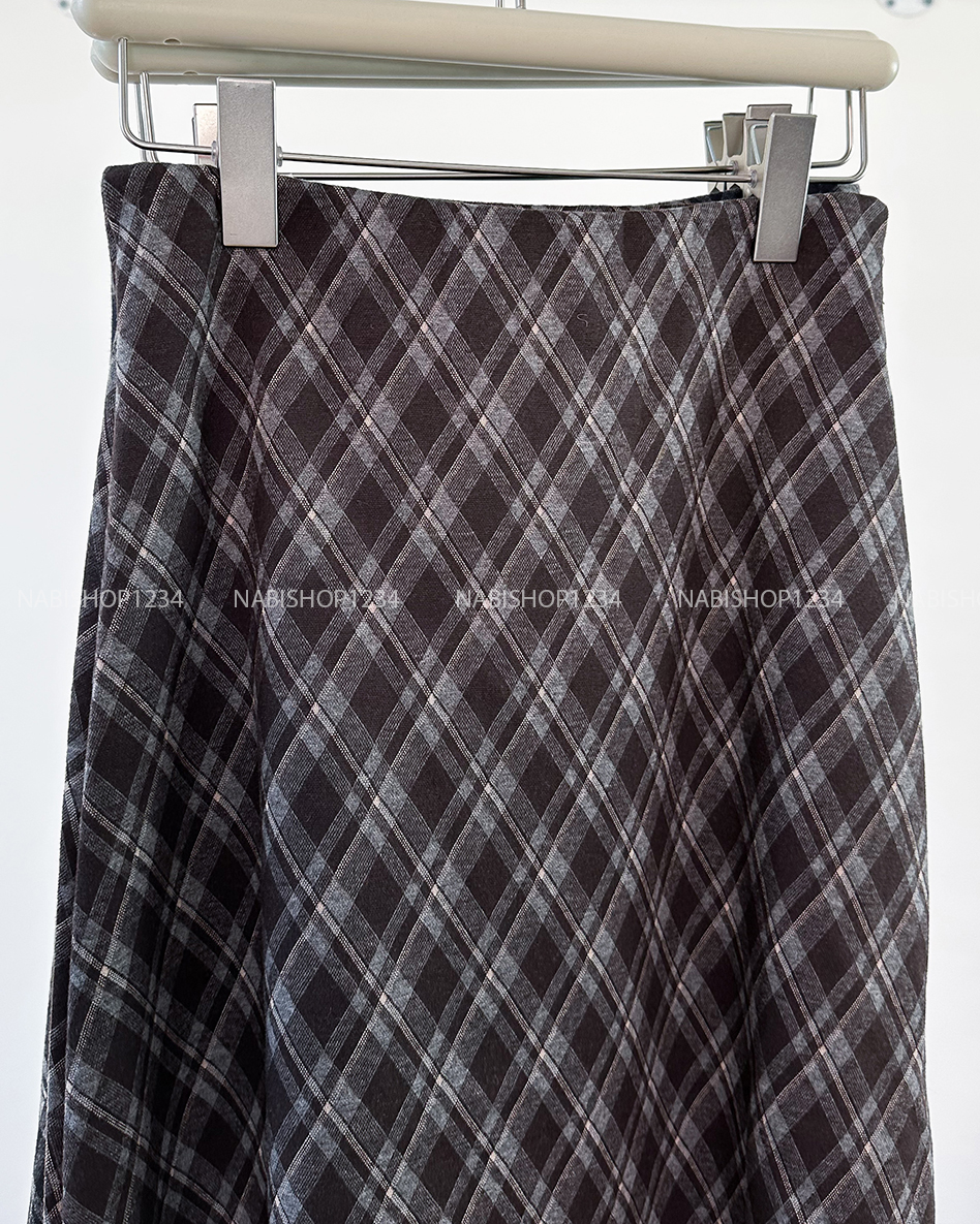 Chân Váy Số 339-D H13 Dài Xoè Caro