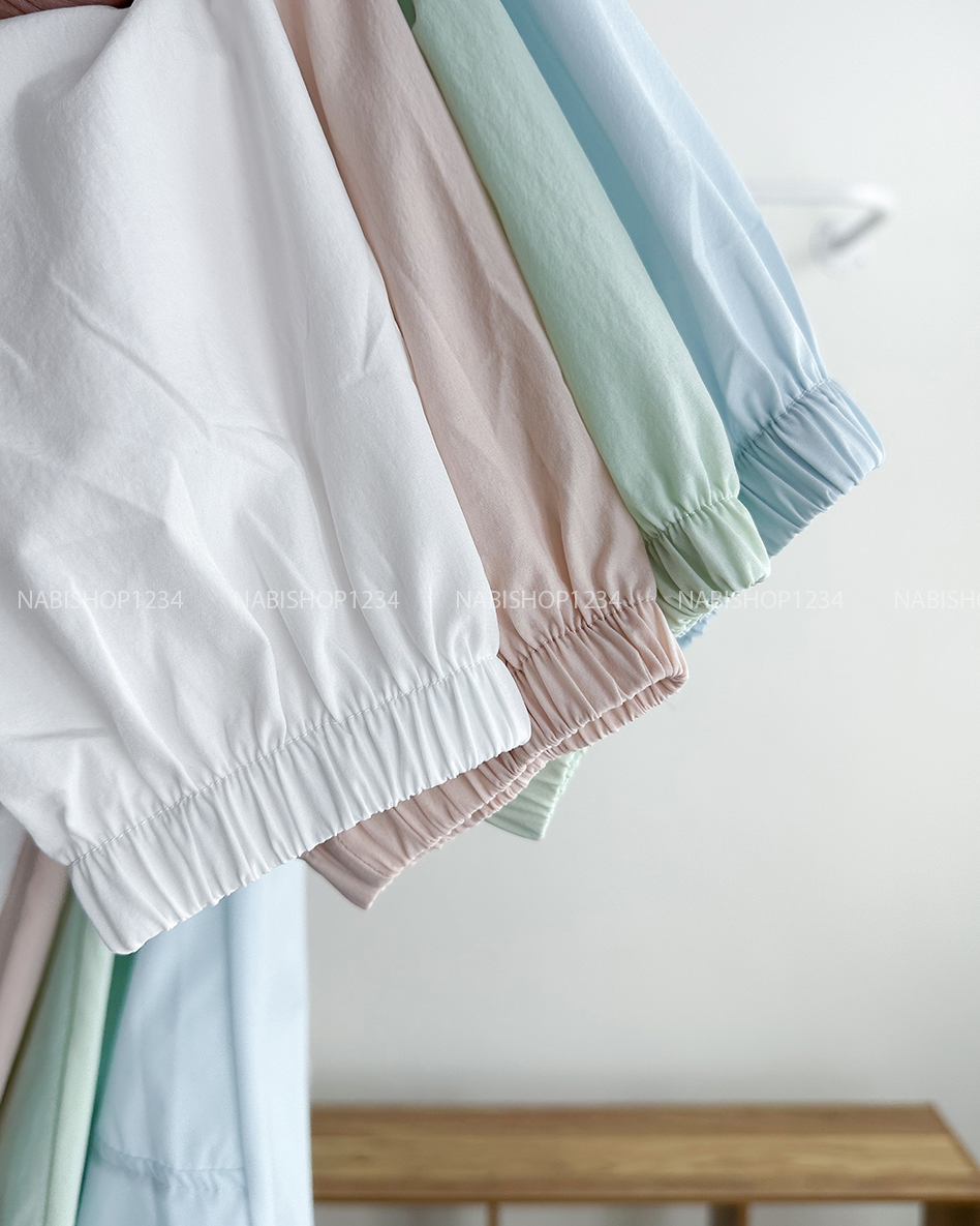 Áo Khoác Số 300-U 2531 Gió Mỏng Thêu M