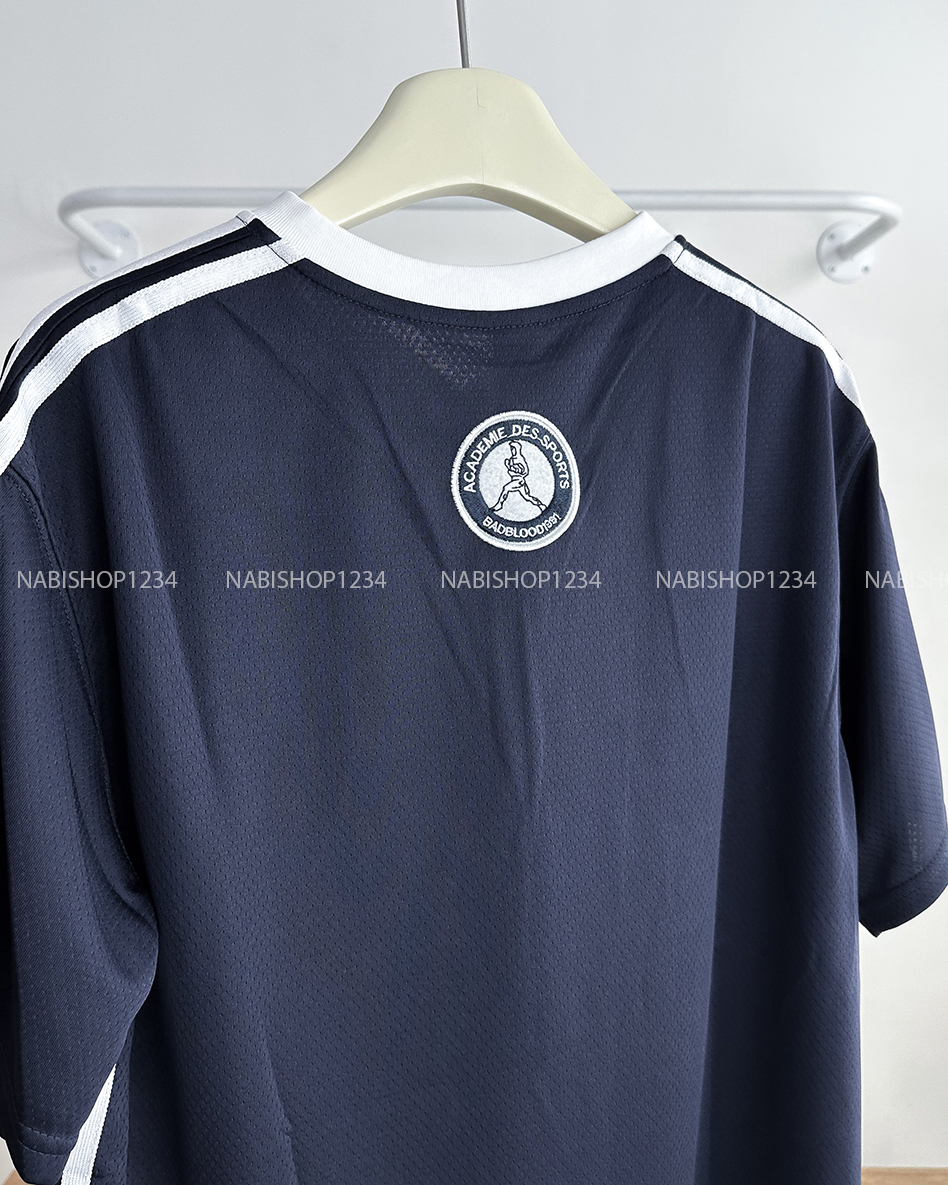 Áo Thun Số 270-B 5006 Cổ V Viền Sọc Sports