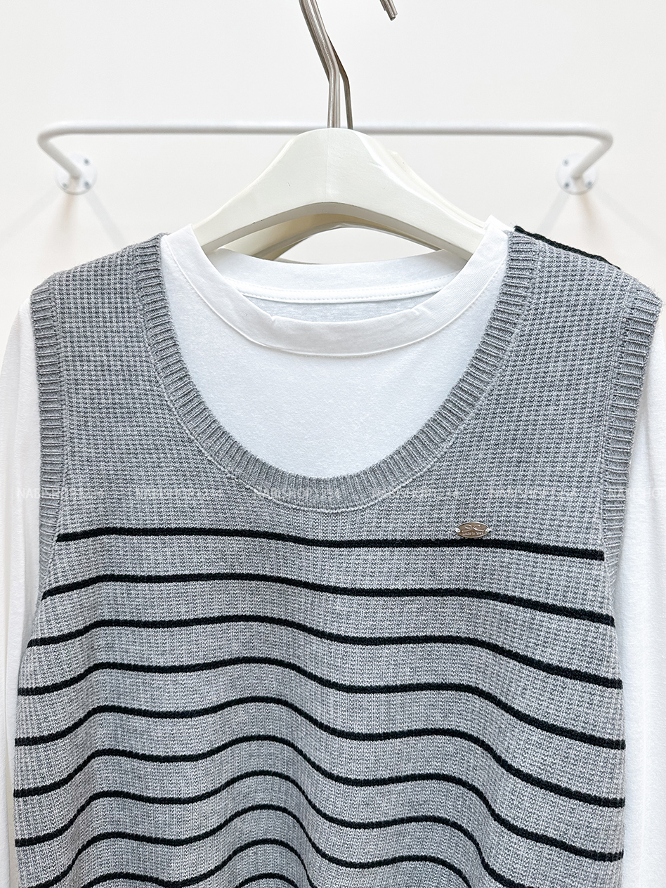 Áo Len Số 126-D Set TD + Gile Kẻ