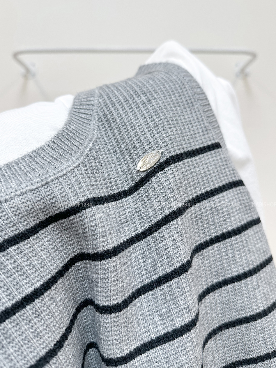Áo Len Số 126-D Set TD + Gile Kẻ