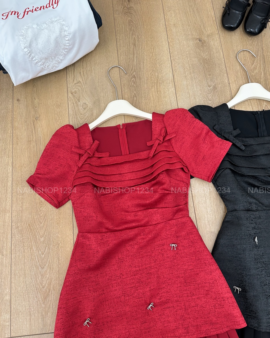 S50 Váy Số 55- X Xếp Ngực Đính Nơ 68/75