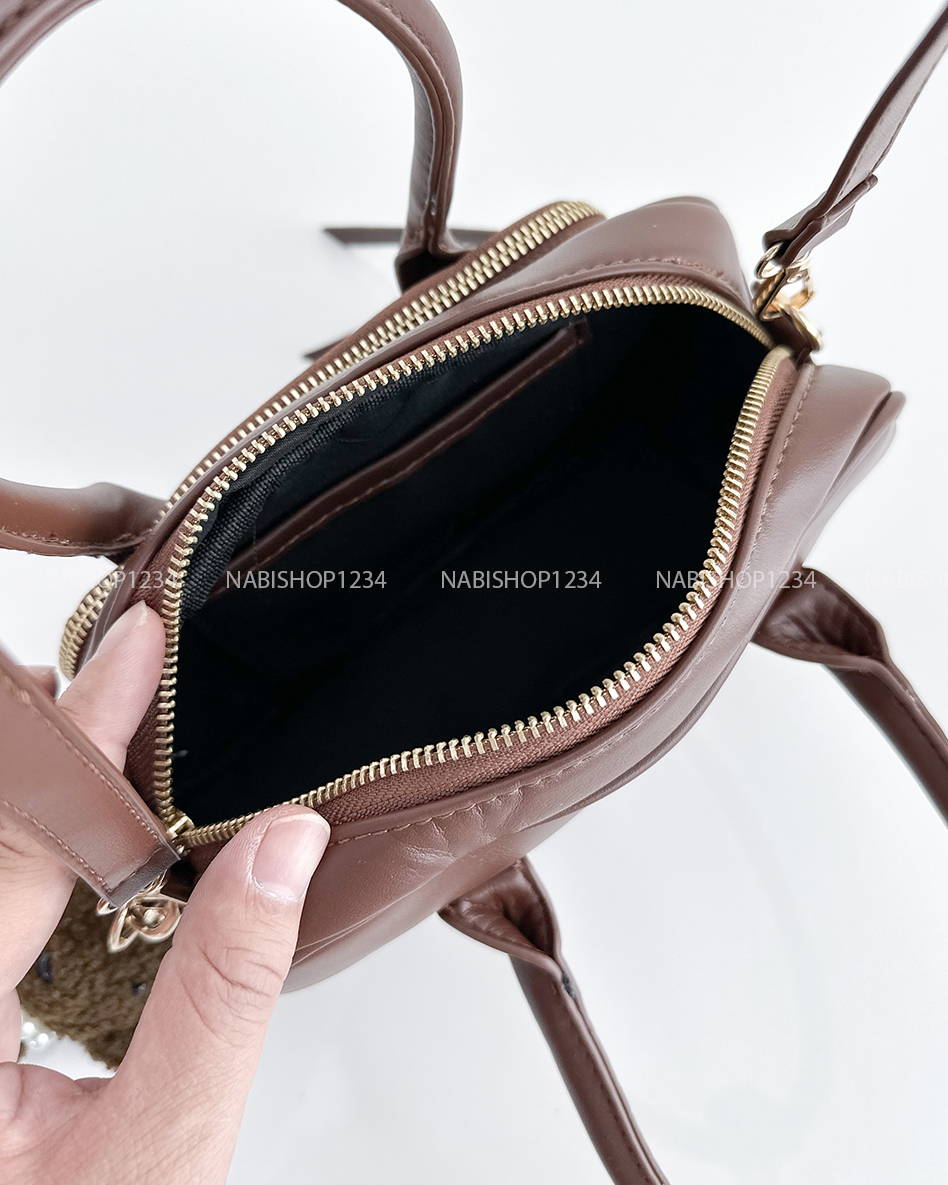 Túi Số 180-H Đeo Chéo Da Chio + MK Gấu