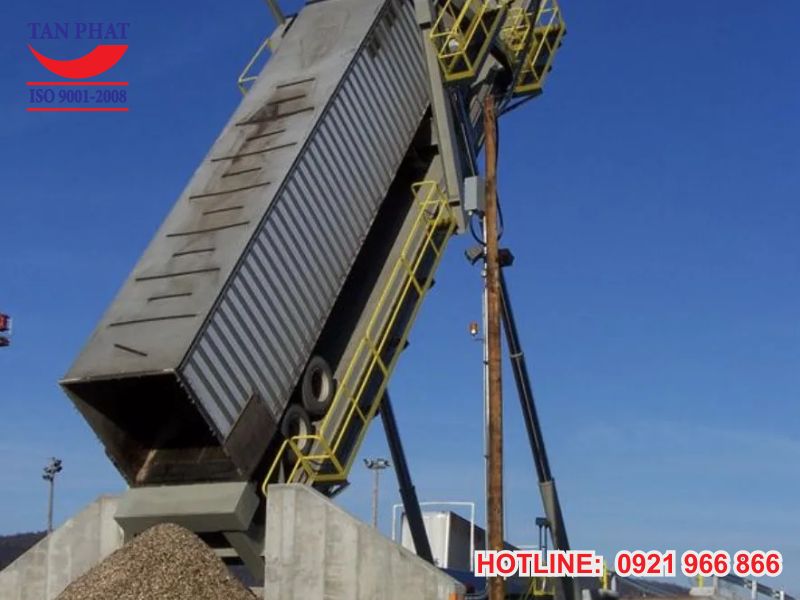 Vì sao nên chọn bàn nâng tại Tân Phát?