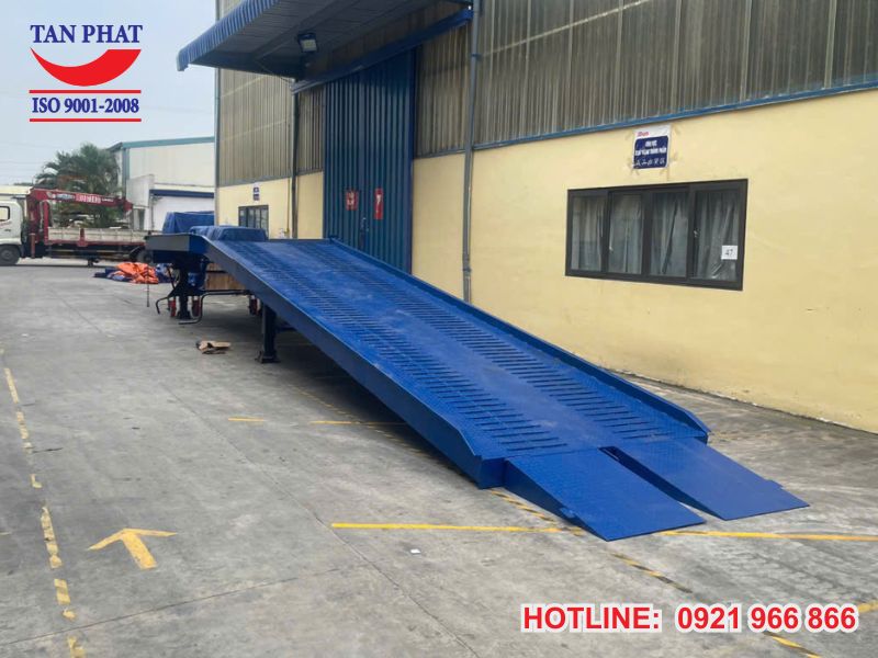 Hình ảnh thực tế dự án cầu lên container tại Hưng Yên